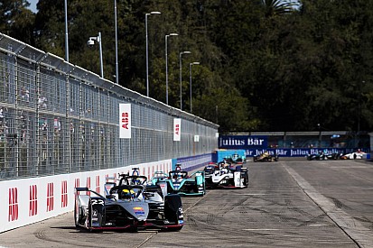 Formula E, eleştirilere rağmen kuralları değiştirmeyecek