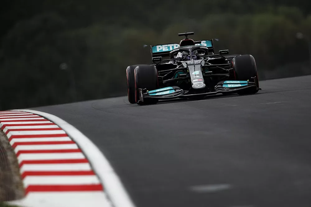 Lewis Hamilton, Mercedes W12