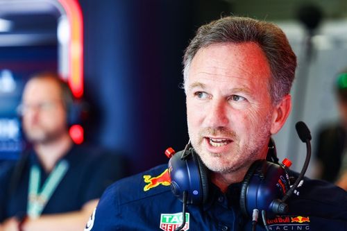Horner coquetea con Russell: "Sería absurdo no tenerle en cuenta"