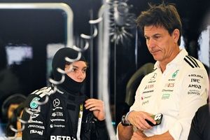 F1: Wolff nega rumores e crava permanência de Antonelli na Mercedes