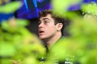 Colapinto explica la dificultad de conducir un Alpine "impredecible" en Singapur