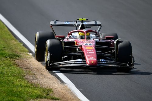 F1: Hamilton recupera confiança em Monza, mas "não tem o carro para lutar por pódios"