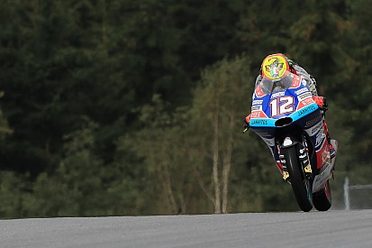 Austria Moto3: Bezzecchi holds off heroic Martin to win