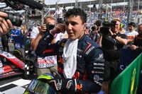 F2 Silverstone: Hadjar logra la pole de F2 en Silverstone; Mart&iacute;, 19&ordm;