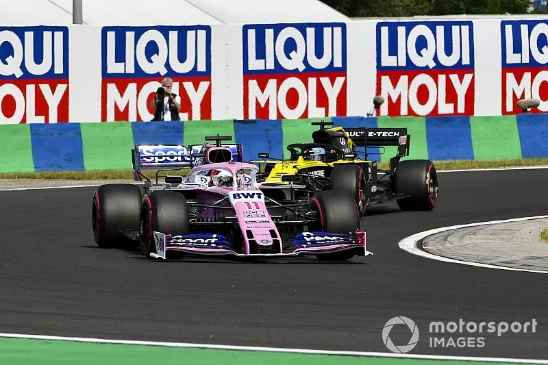 Sergio P&eacute;rez, Racing Point RP19, Daniel Ricciardo, Renault F1 Team R.S.19