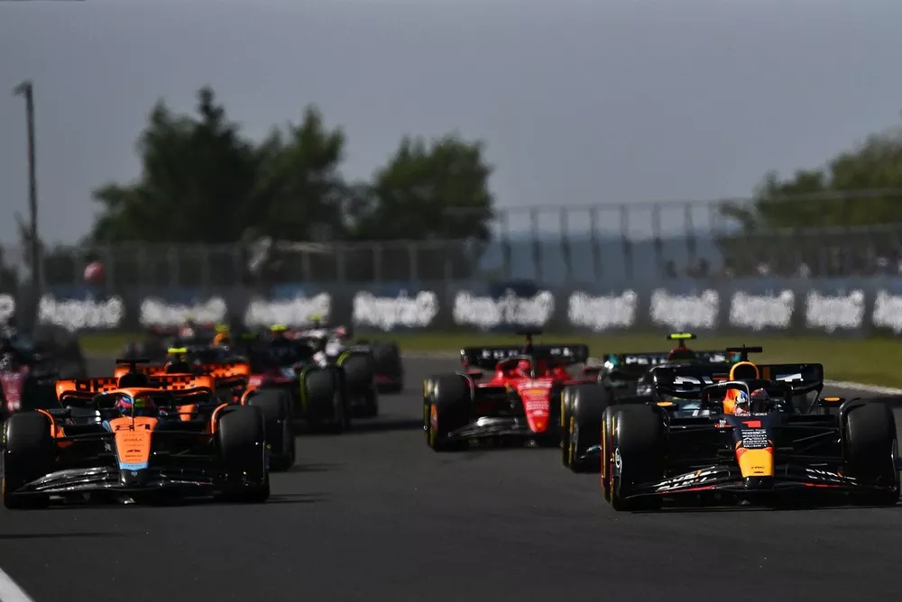 Max Verstappen, Red Bull Racing RB19 