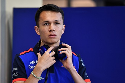 Albon: Formula 1'e adapte olmak için sadece dört günüm olacak