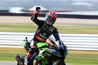 Villicum, Gara 1: Rea vince ancora davanti a Melandri e ad un fantastico Razgatlioglu