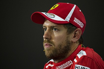 Vettel leva reprimenda e multa, mas mantém 2º lugar no grid