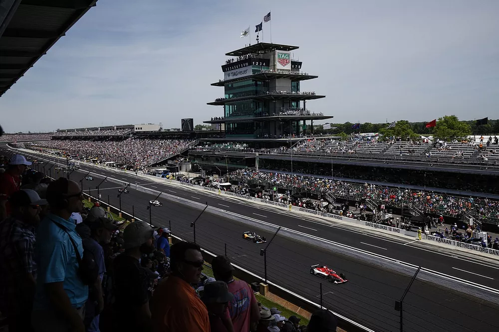 Marcus Ericsson, Chip Ganassi Racing Honda, Patricio O'Ward, Arrow McLaren SP Chevrolet