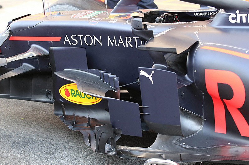 Red Bull reverts to older parts after Gasly crash