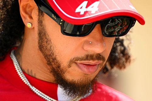 Hamilton "tambi&eacute;n tiene que dar un paso" con el Ferrari, sostiene Vasseur