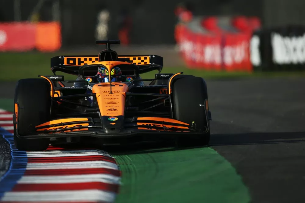 Oscar Piastri, McLaren MCL38 