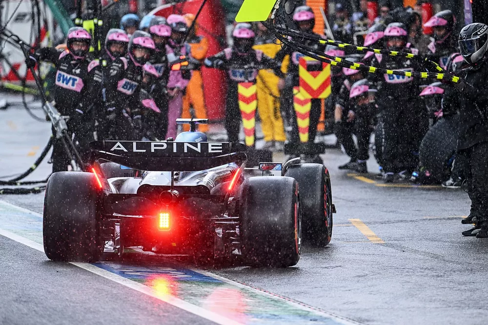 Esteban Ocon, Alpine A523, makes a stop