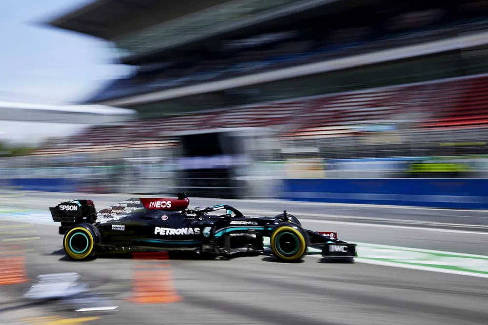 Lewis Hamilton, Mercedes W12 