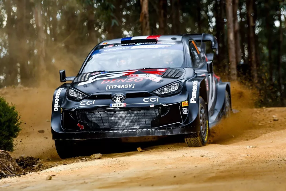 S&eacute;bastien Ogier, Vincent Landais, Toyota Gazoo Racing WRT Toyota GR Yaris Rally1