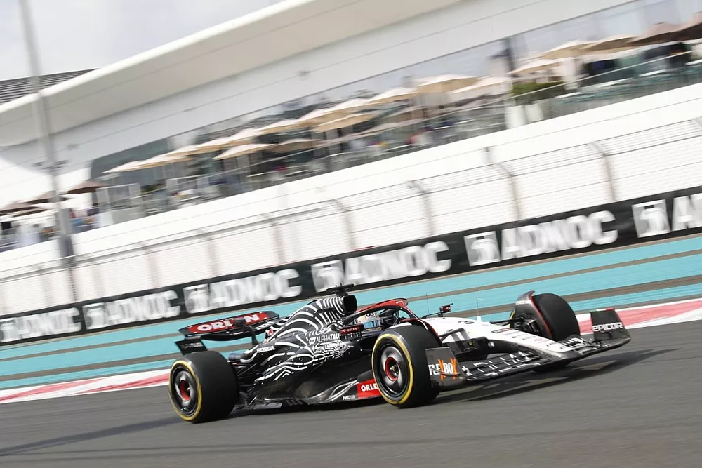 Daniel Ricciardo, AlphaTauri AT04 
