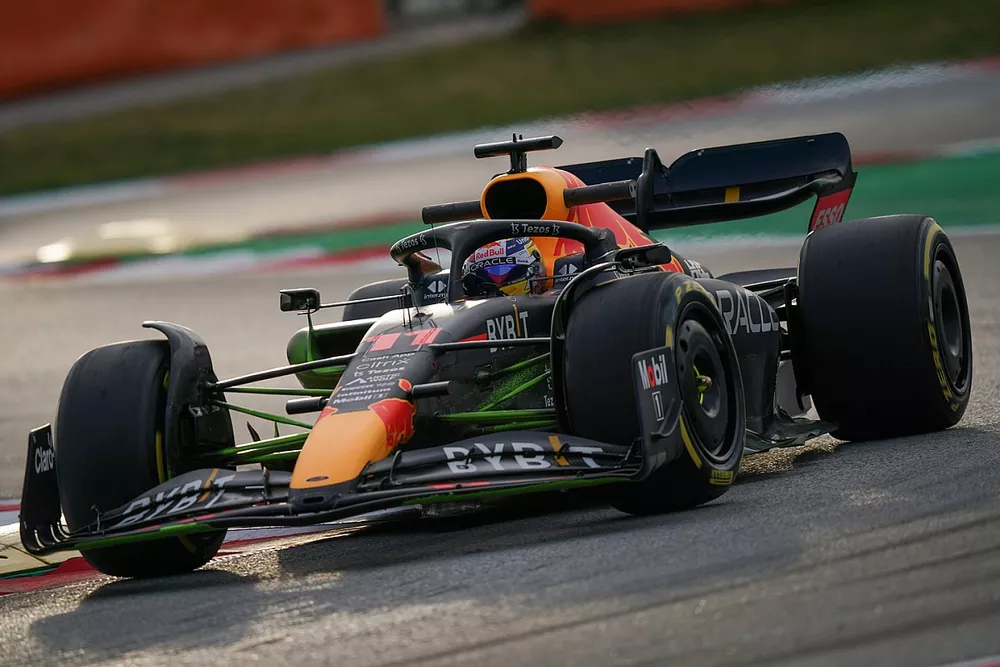 Sergio Perez, Red Bull Racing RB18