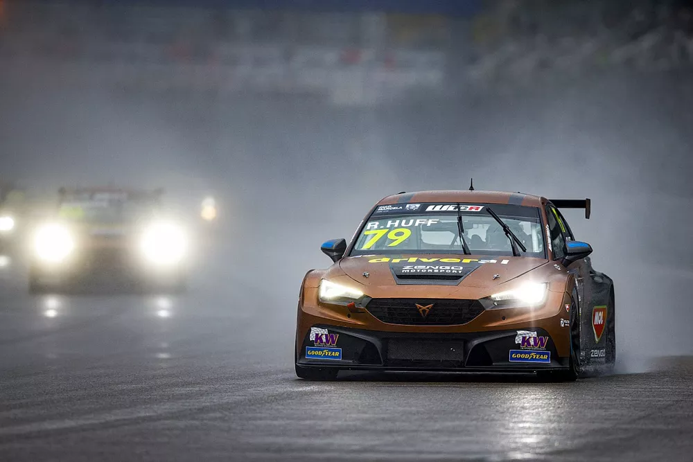 Rob Huff, Zengo Motorsport CUPRA Leon Competici&oacute;n