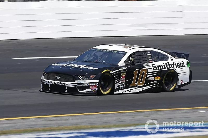  Aric Almirola, Stewart-Haas Racing, Ford Mustang Smithfield