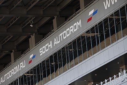Jön az Orosz Nagydíj a Forma-1-ben: hétvégén ismét F1