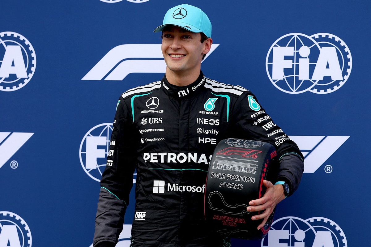 Mercedes w swojej lidze, a Verstappen w bandzie