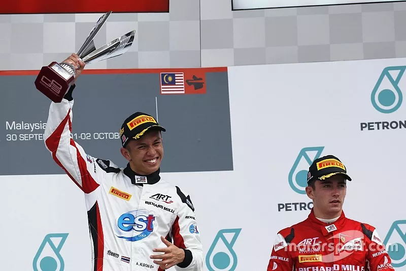 Podio: Alexander Albon, ART Grand Prix y Charles Leclerc, ART Grand Prix
