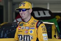 Kyle Busch, l&iacute;der en los puntos, cree que Harvick a&uacute;n es superior