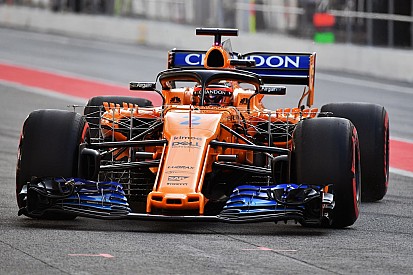 Аналіз: радикальний ніс машини Ф1 McLaren