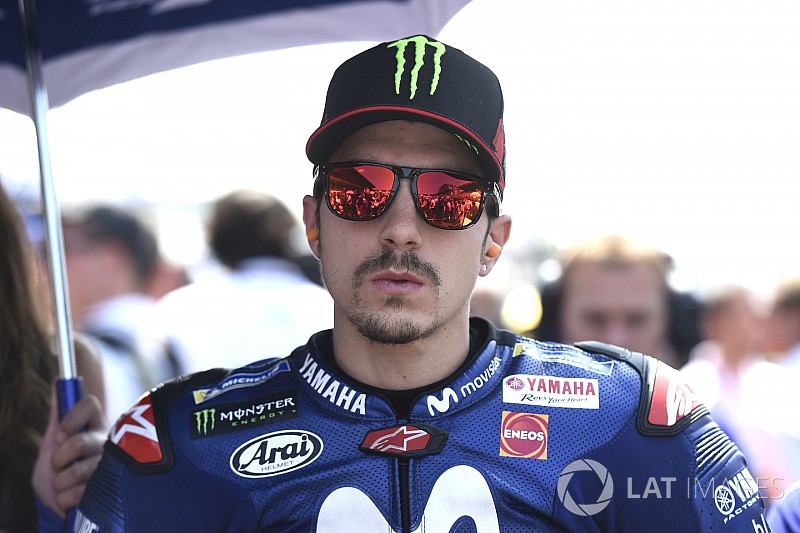 Viñales no puede con su bronca: