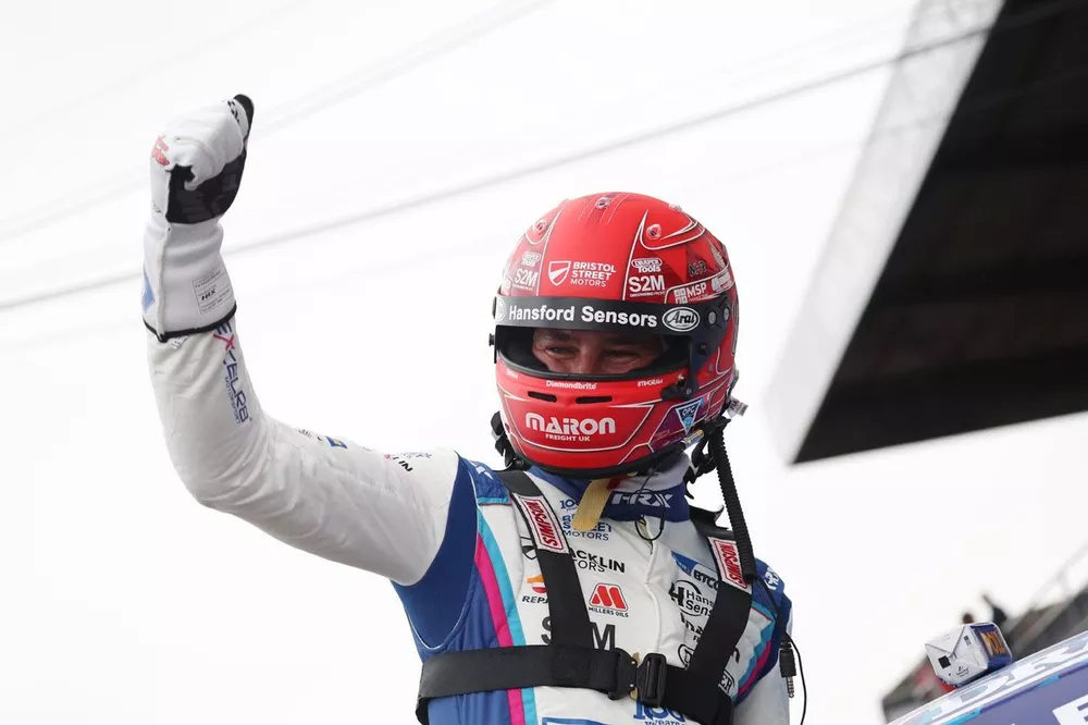 Polesitter Tom Ingram, Bristol Street Motors with EXCELR8 Hyundai i30 N Fastback