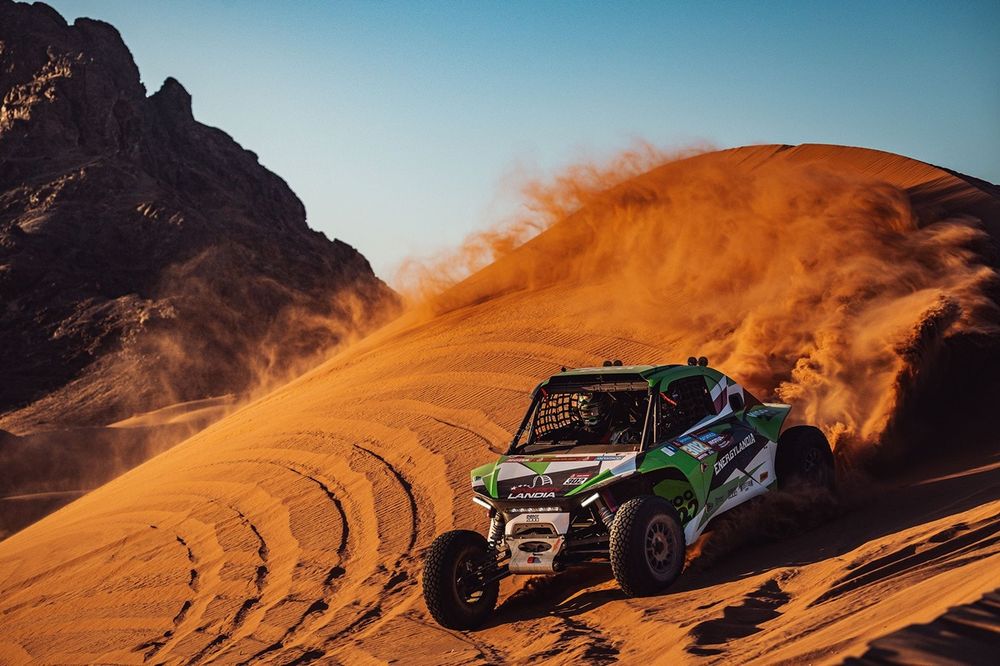 #302 EnergyLandia Rally Team MCE-5 Taurus T3 Max: Eryk Goczał, Oriol Mena