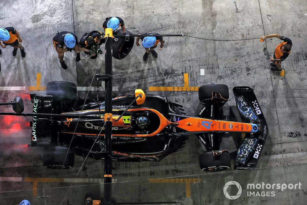 Lando Norris, McLaren MCL36, in the pits