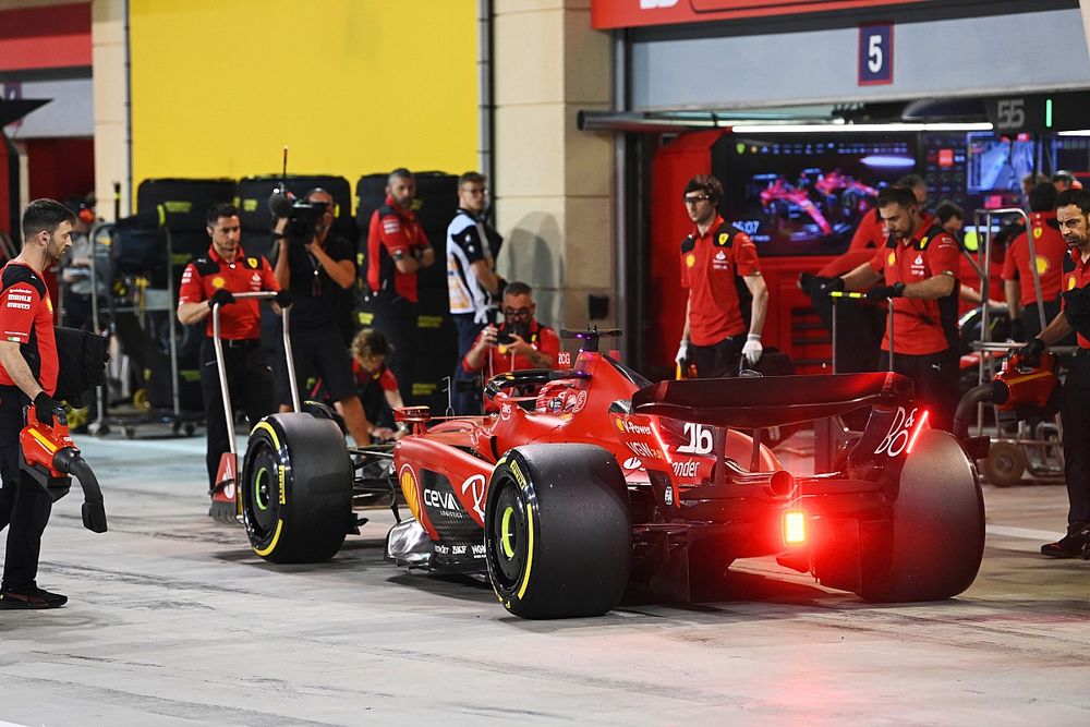 Charles Leclerc, Ferrari SF-23, in the pits