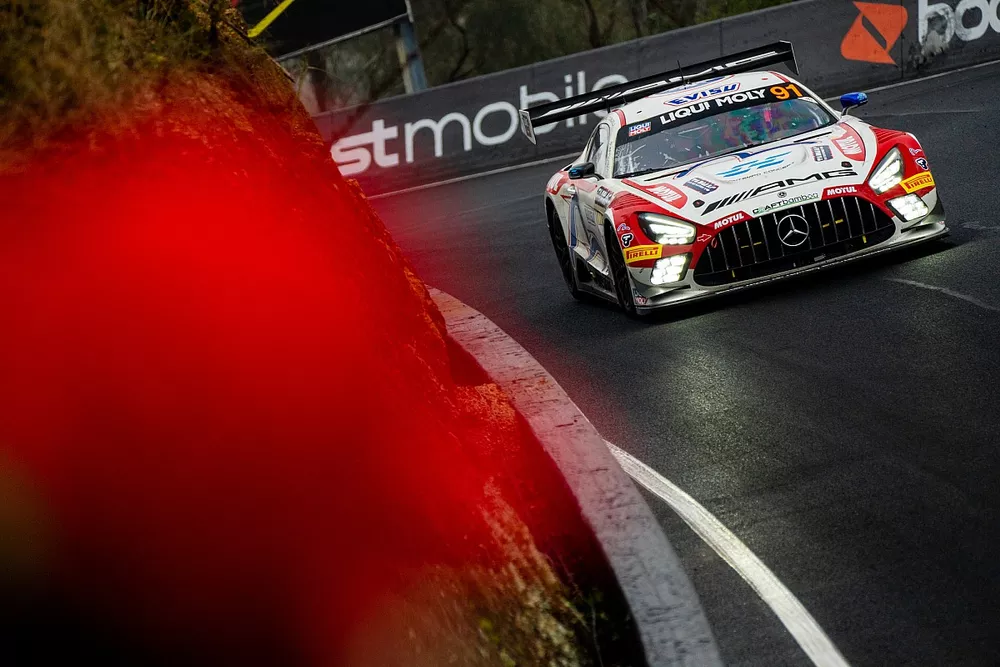 #91 Mercedes-AMG Team Craft-Bamboo Racing Mercedes AMG GT3: Kevin Tse, Daniel Juncadella, Maro Engel