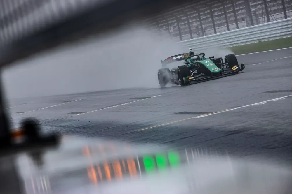 Super Formula Fuji: Sacha Fenestraz awarded victory in washed-out race