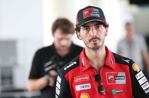 Rossi: "Bagnaia empezó a tener dificultades con un compañero tan rápido como Márquez"