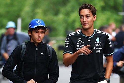 F1: Antonelli é quem daria lugar a Verstappen na Mercedes, diz Russell