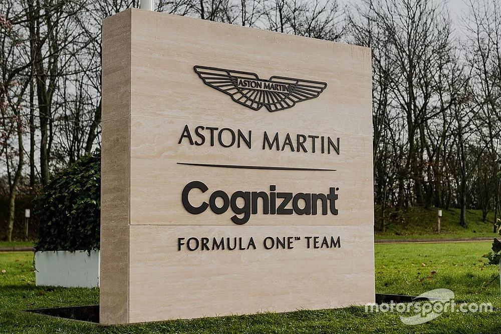 Aston Martin Cognizant F1 Team logo