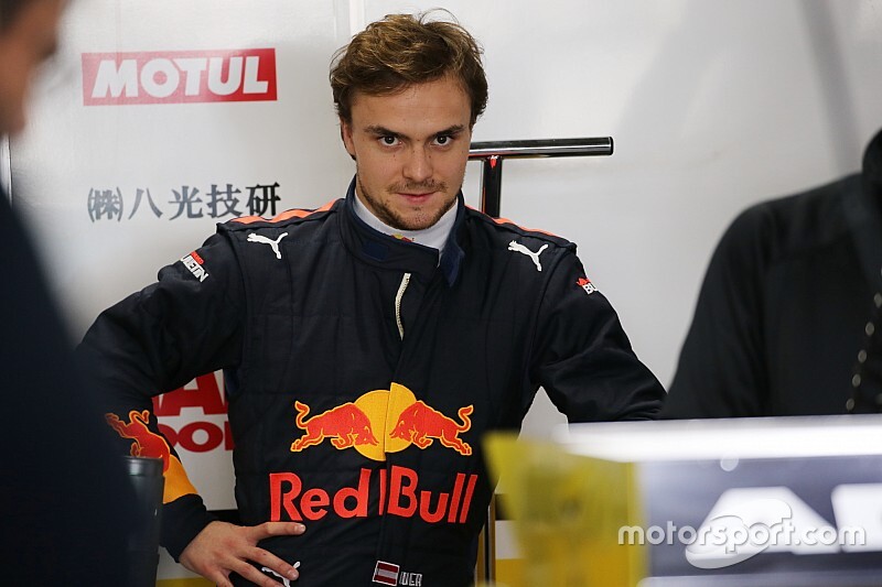 Гонщик Mercedes Ауер виступить у серії Toyota Racing