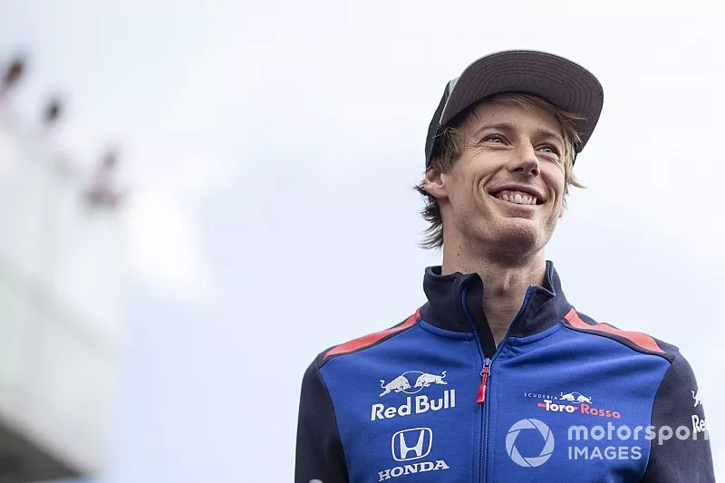 Brendon Hartley, Scuderia Toro Rosso on the drivers parade 