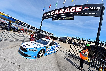 Ryan Blaney leads Friday's lone Cup practice at Texas