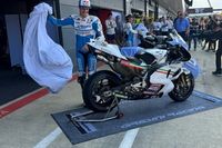 Así son las decoraciones especiales 'retro' de las MotoGP en Silverstone