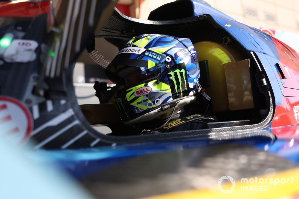 #20 BMW M Team WRT BMW M Hybrid V8: Valentino Rossi