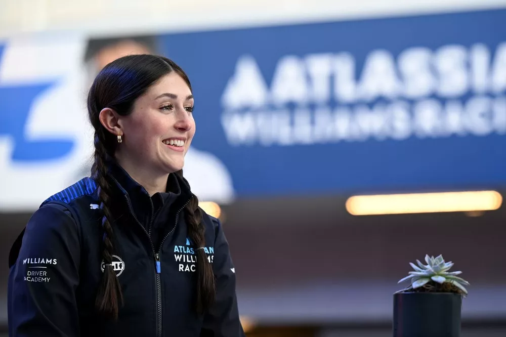 Lia Block shares recovery update after minor surgery following F1 ...