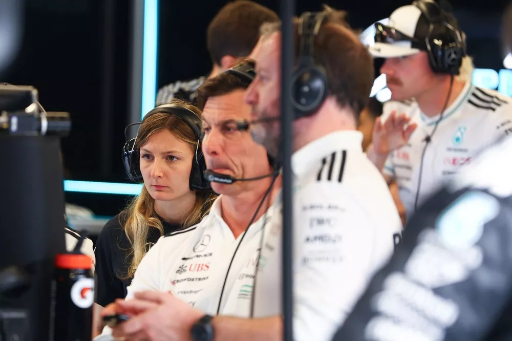 F1 Academy Champion Doriane Pin