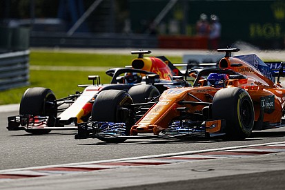 Red Bull: "Firmar a Alonso no sería lo más sano para el equipo"