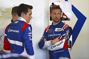 Button admite que el estreno en Le Mans ha sido "desconcertante" 