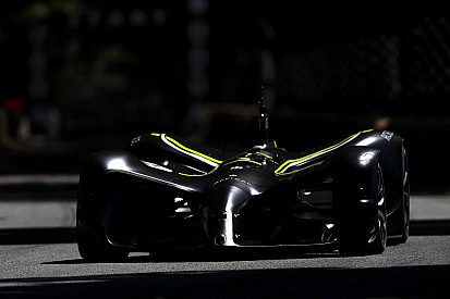 La temporada inaugural de la Roborace también tendrá pilotos humanos