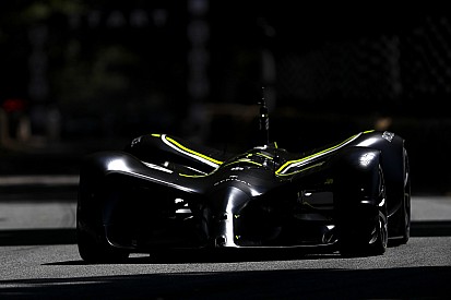 Temporada inaugural da Roborace terá pilotos humanos